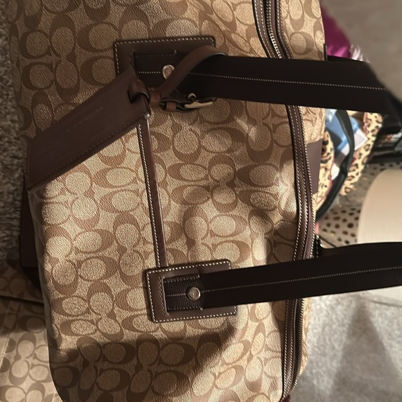 NWOT Coach Signature Weekender - Picture 3 of 4